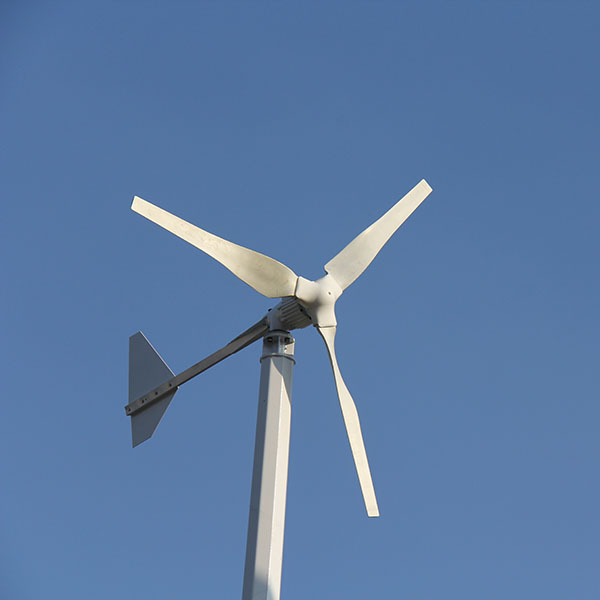 風光柴多能互補儲能系統(tǒng)-國外獨立塔桿