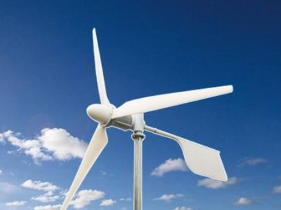 風力機的穩速變槳器和風導裝置