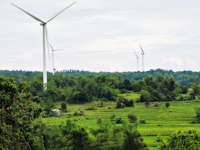 正確處理小型風力發電機的維護